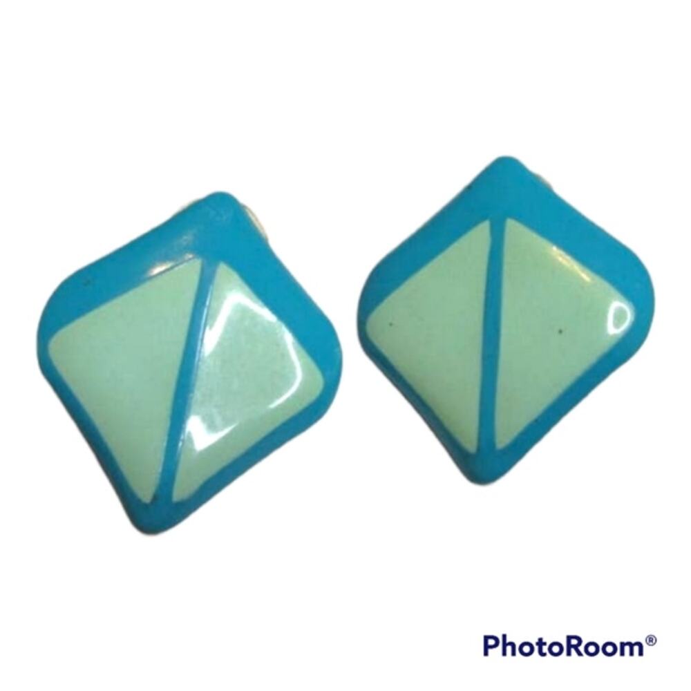 80s style two-tone aqua/blue post earrings